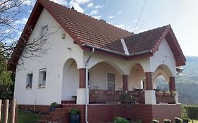 Pusztavár-Lak